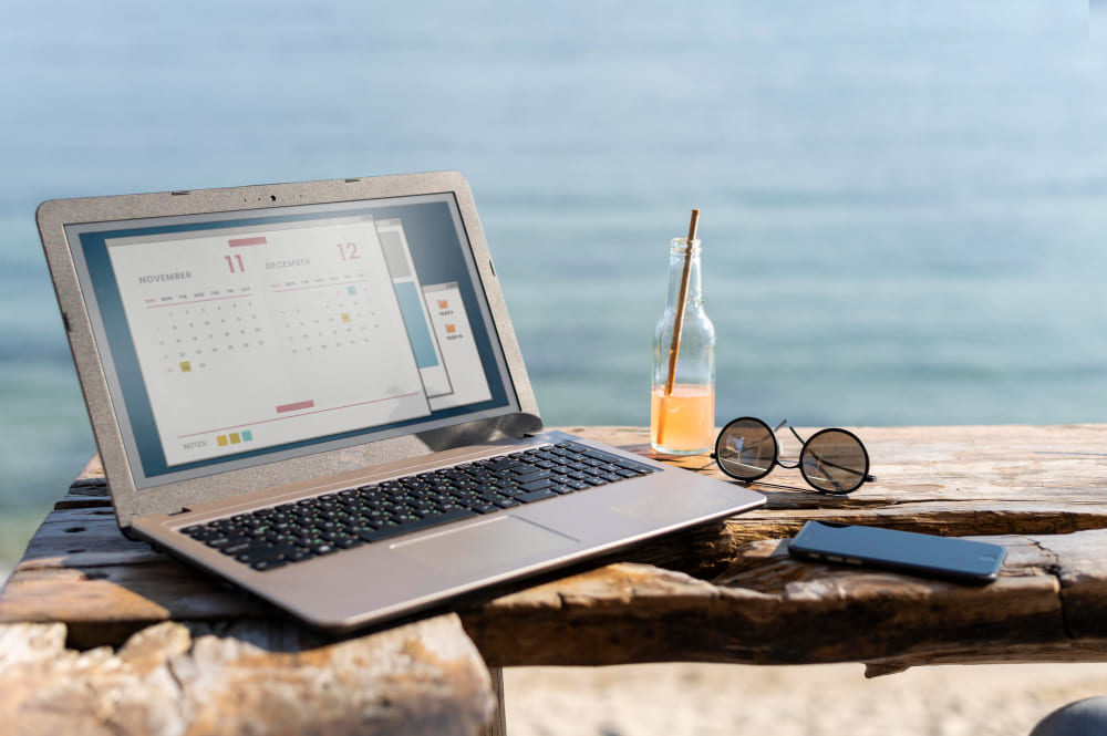 Paid Holidays: Building a Competitive PTO Policy for Your Business